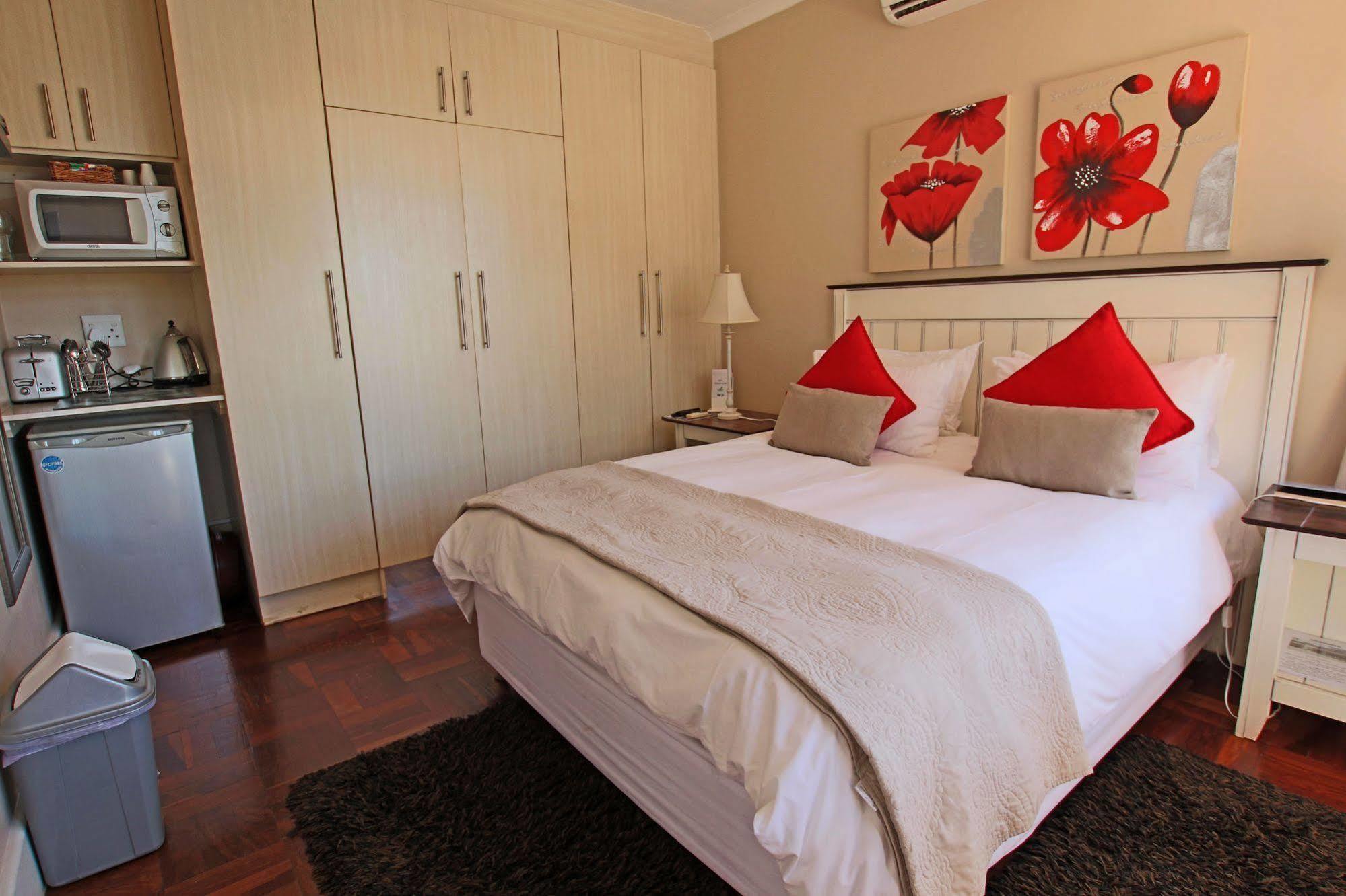 A&A Guesthouse Port Elizabeth Zewnętrze zdjęcie