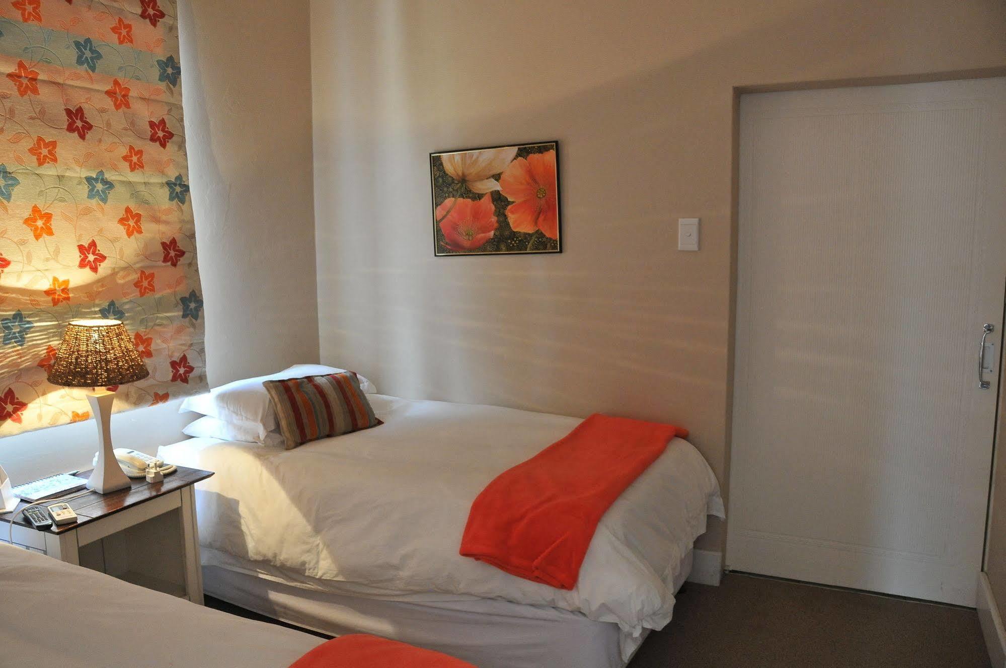 A&A Guesthouse Port Elizabeth Zewnętrze zdjęcie